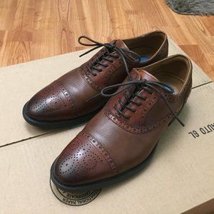 Kenneth Cole Leather Oxford Dress Shoes - Size 7.5